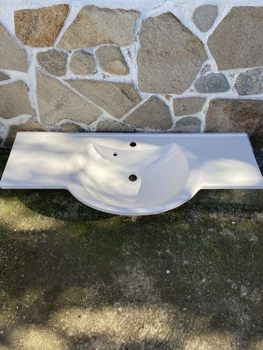 Мивки .Тоалетна чиния и казанчета.Моноблок.