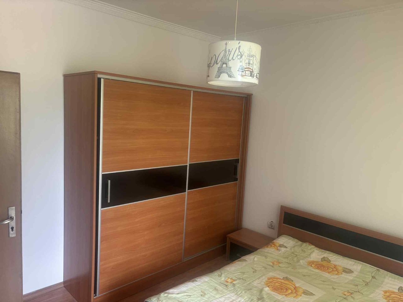 Дава се под наем Тристаен апартамент в Асеновград - 90 кв.м за 306 € - Снимка #6