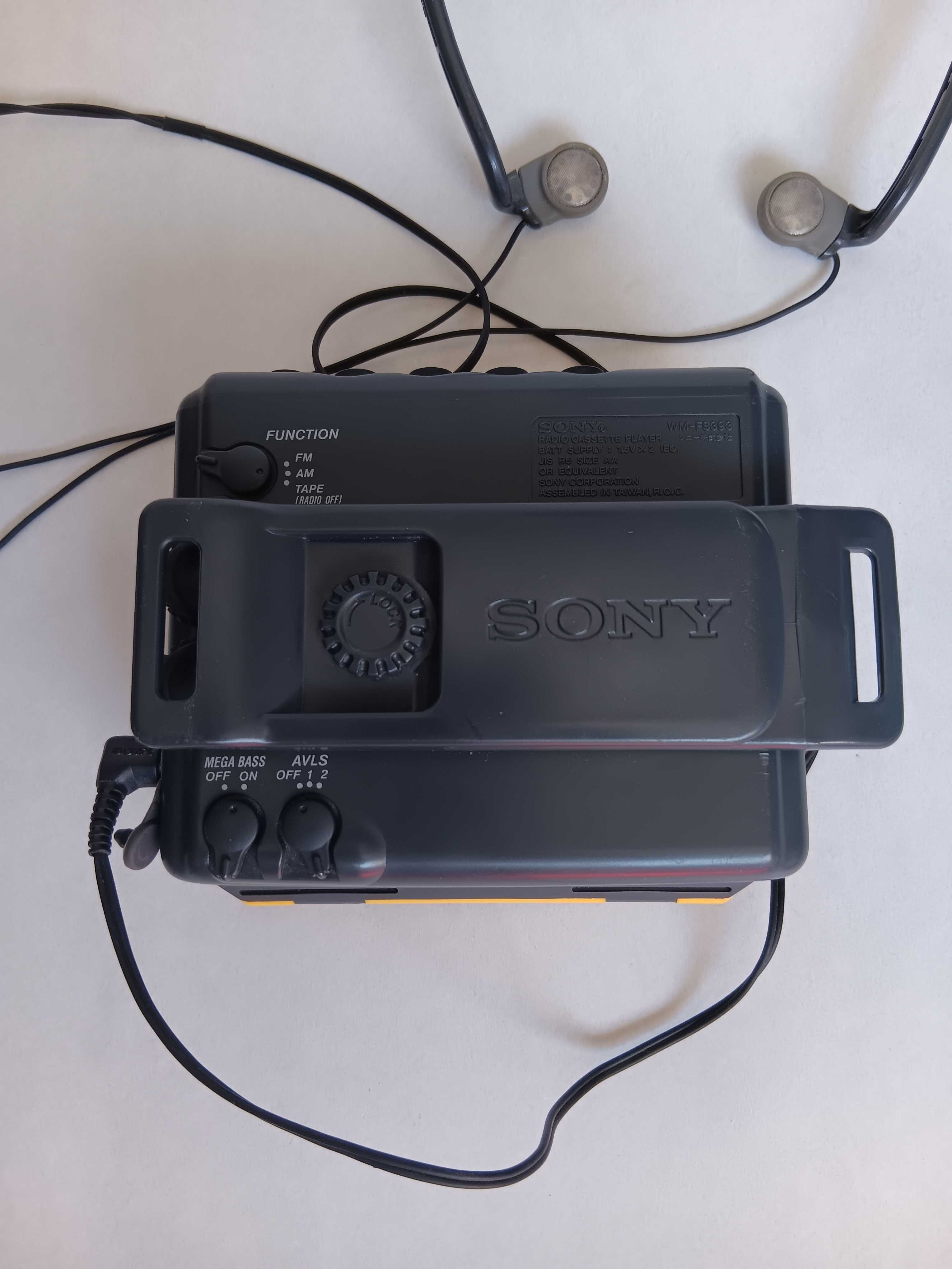 Walkman Sony WM-FS393, de colectie anii 90, cu Radio,totul FUNCTIONAL