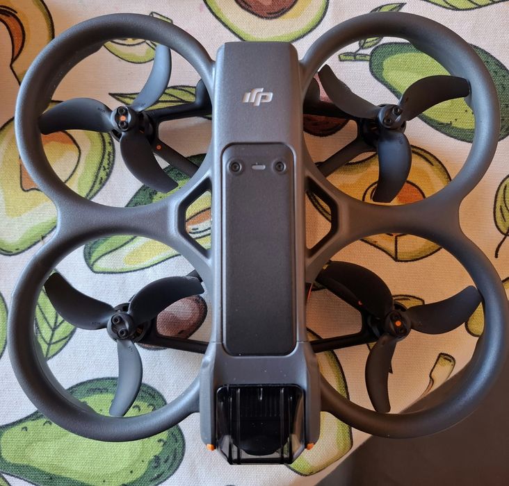 DJI AVATA 2 fly more combo 3 batery+remote controller 3