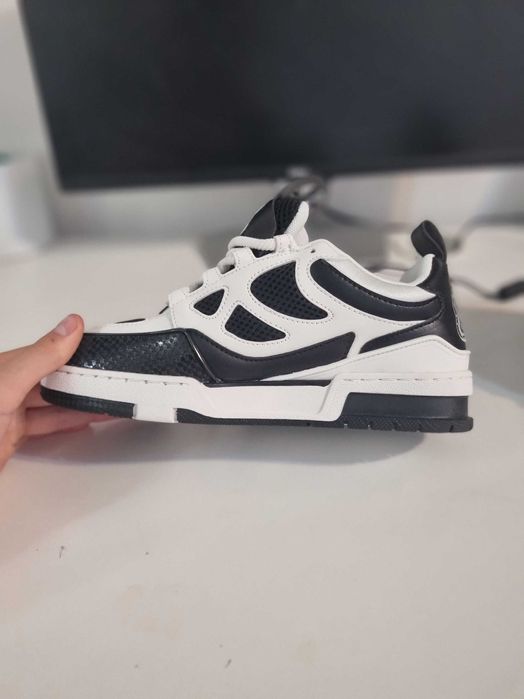 LV skate black noi