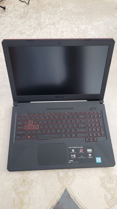 Laptop gaming ASUS FX504, 15.6", i5, GTX 1060, SSD 128gb + 1tb HDD