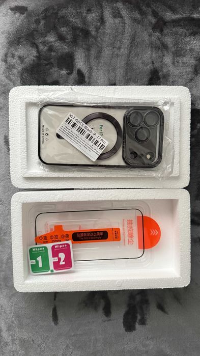 Husa cu magnet magsafe si folie ecran pentru Iphone 17 pro