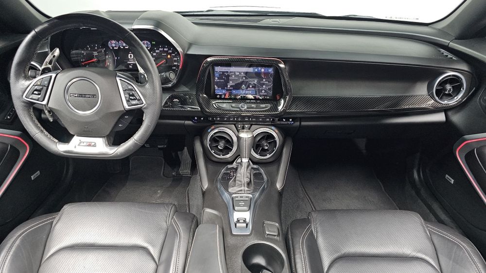 Chevrolet Camaro SS 6.2 V8