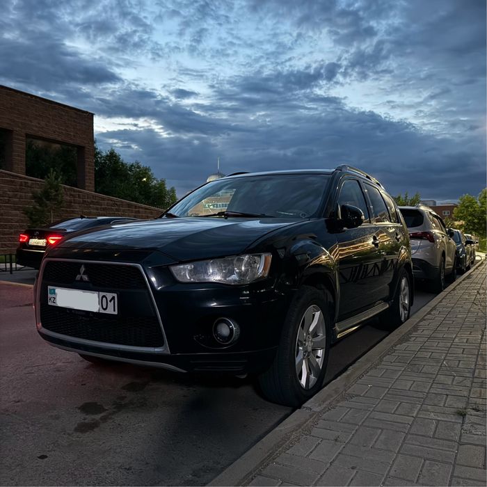 Mitsubishi Outlander без первоначального взноса!