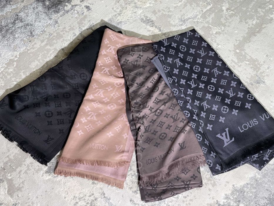 Esarfa/Sal Louis Vuitton  2 fetze