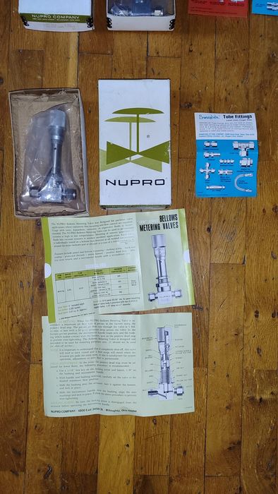 Valva etansa cu burduf de dozare Swageloke