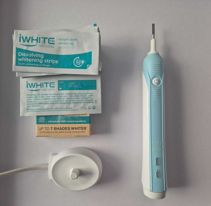 Електрическа четка за зъби Braun+iWhite избелващи лентички