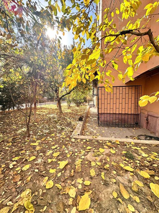 Срочно 2в3 Квартира на Кадышева с огородом