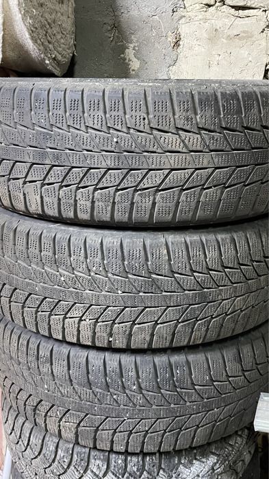 Зимний покрышка