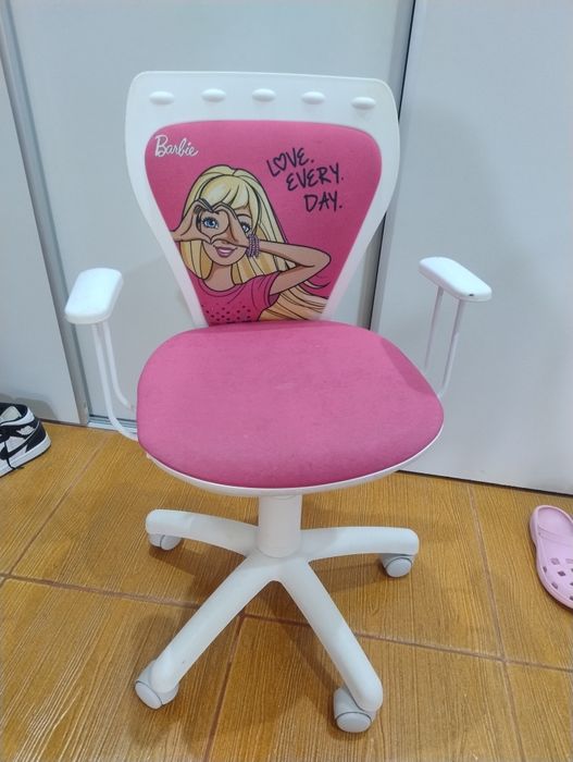 Vand scaun birou pt copii