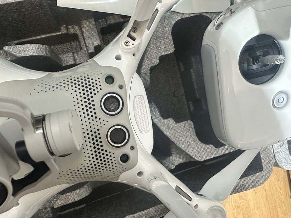 Drona dji phatom 4 pro