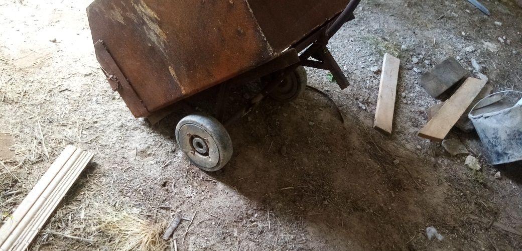Продам тележку для дома
