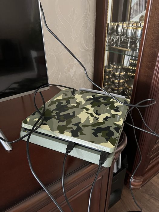 Плейстейшн 4 слим, 1ТБ