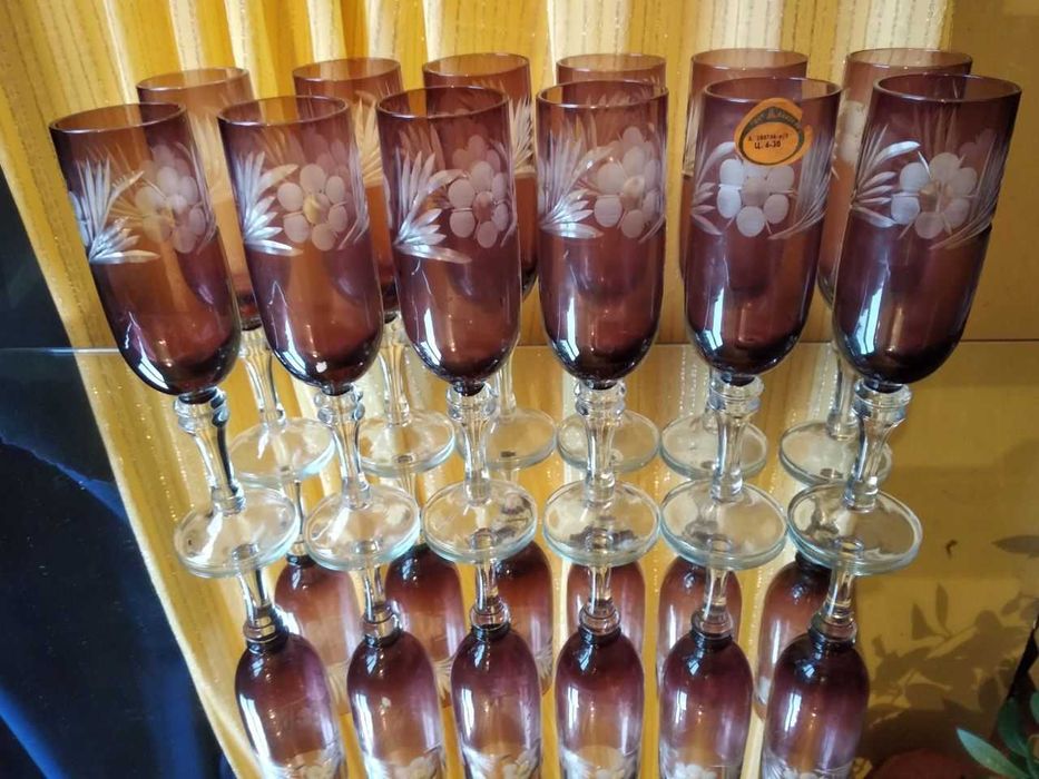 Фужеры Марганцевые с цветами