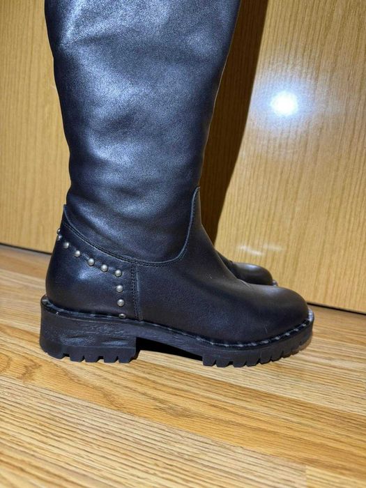 Кожени ботуши номер 36