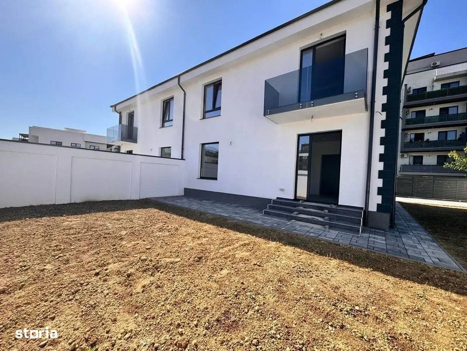 Vila | 5 camere | Curte 220  mp  | metrou 15 min | 175 mp util