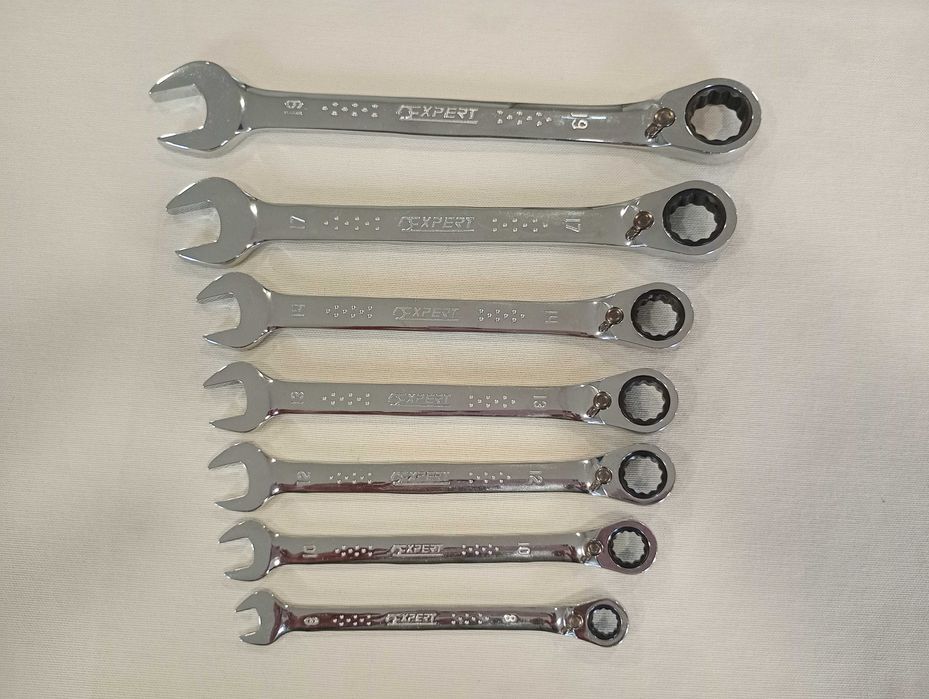 Expert, Facom звездогаечни ключове с тресчотка 7 броя
С