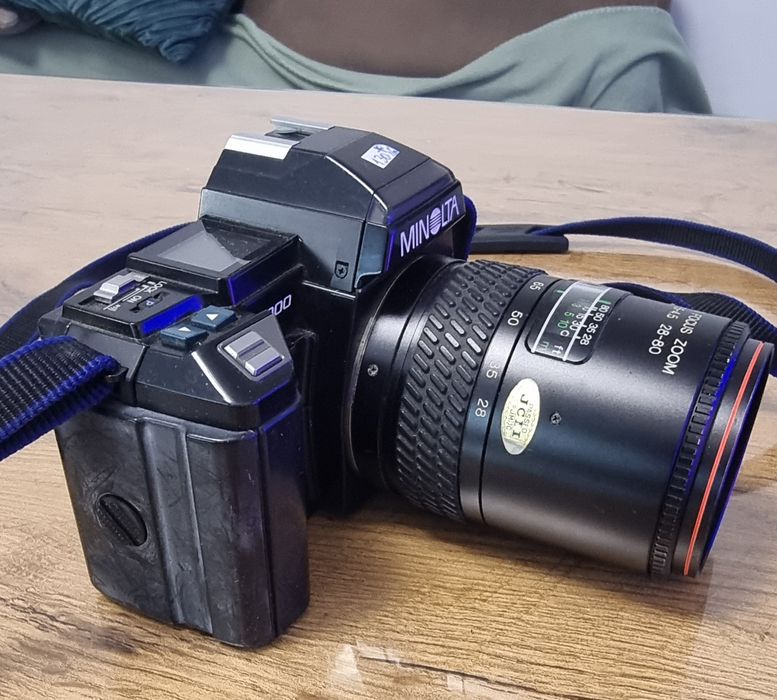 Фотоапарат Minolta 7000