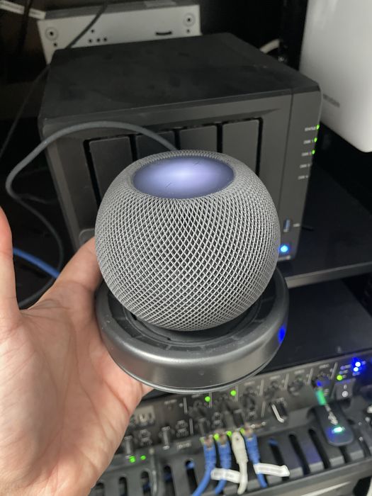 Suport homepod perete