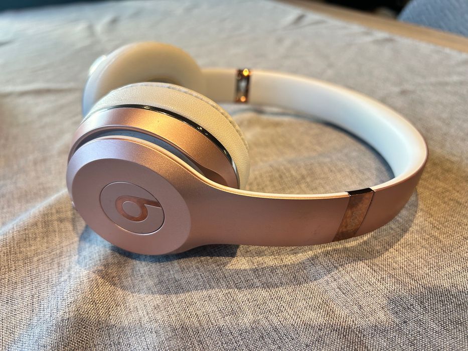 Wireless Beats Solo 3