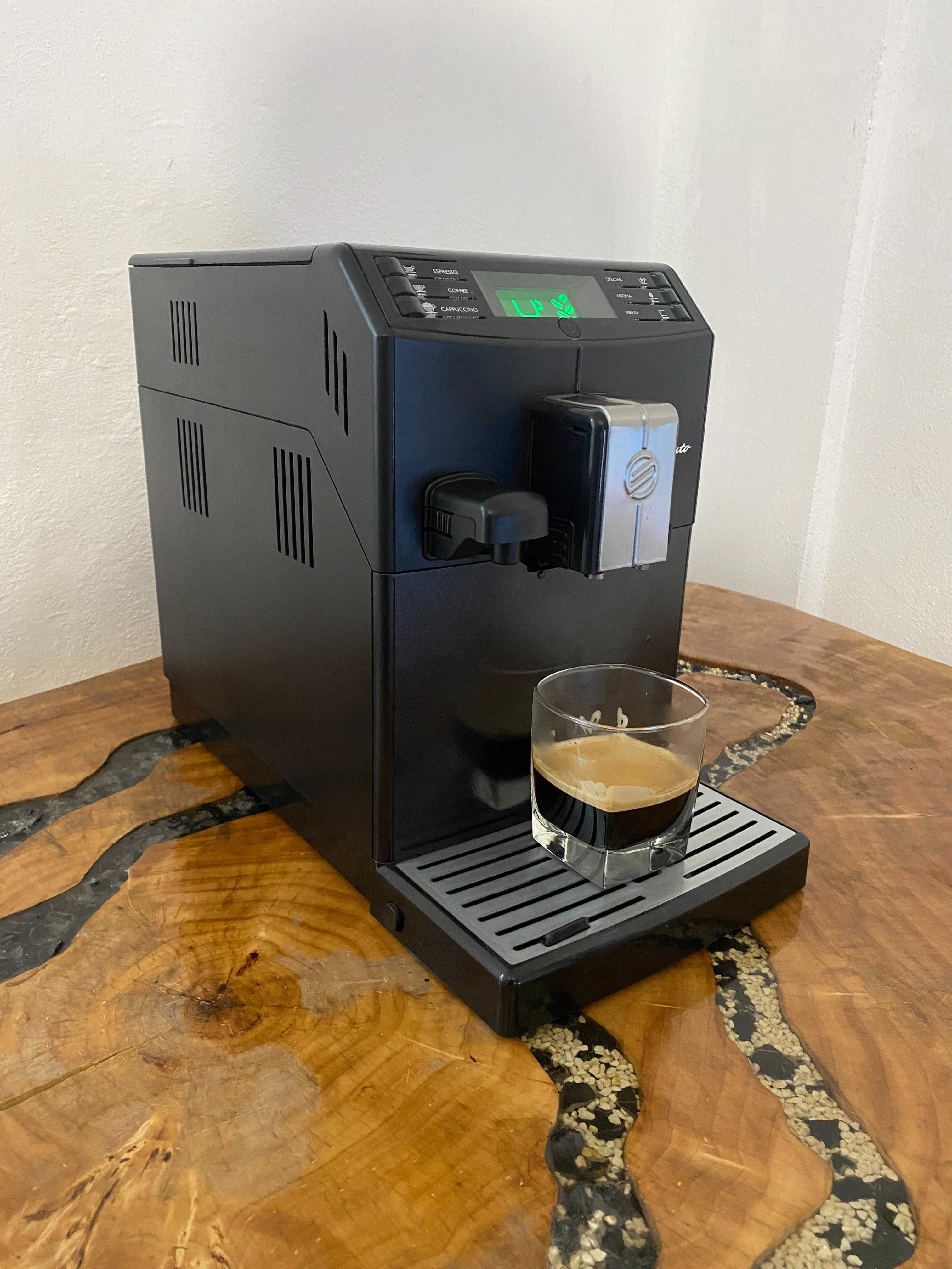 expresor / espressor cafea saeco minuto