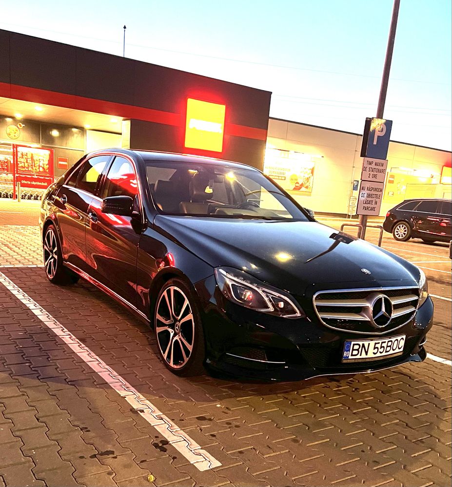 Mercedes E-Class 220