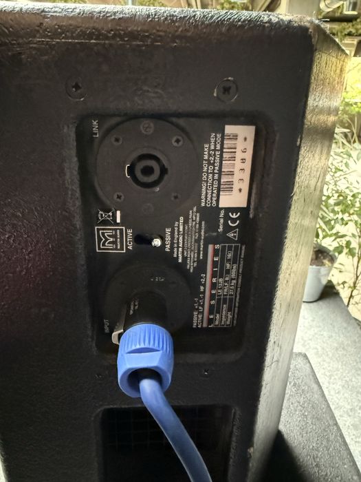 Sistem Martin Audio F15 si Martin Audio S15, monitoare Martin LE12JB