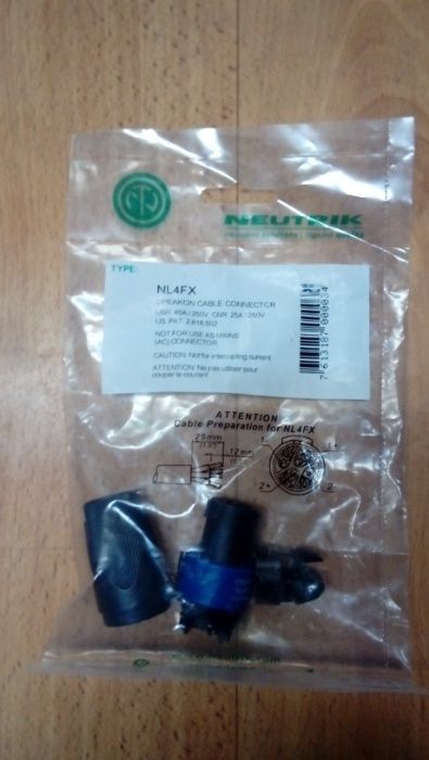 спикони NEUTRIK 4 пинов  NL4FX