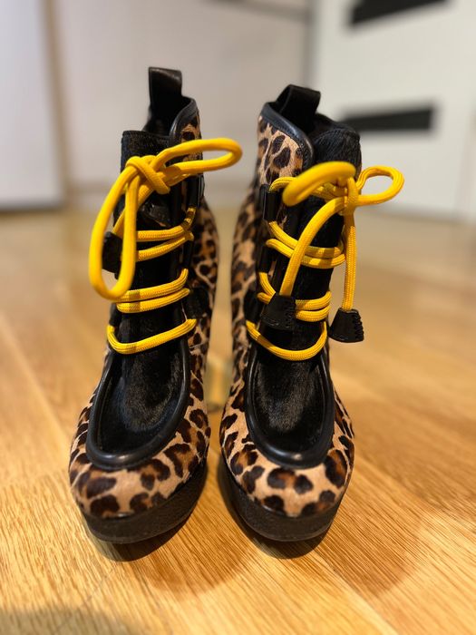 Оригинални боти DSQUARED2