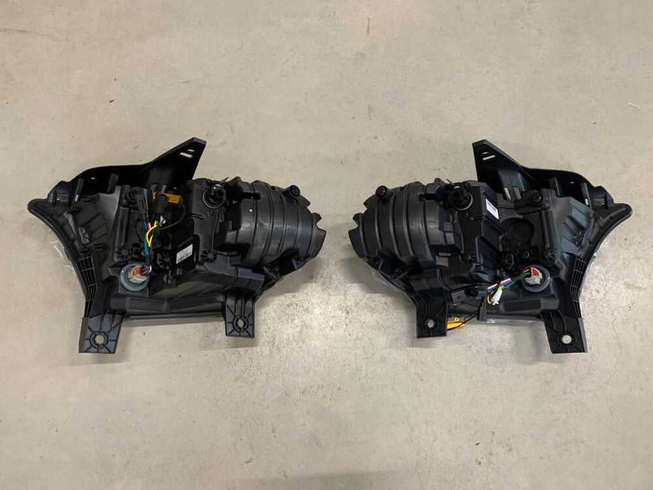 Комплект нови LED фарове за Dodge Durango