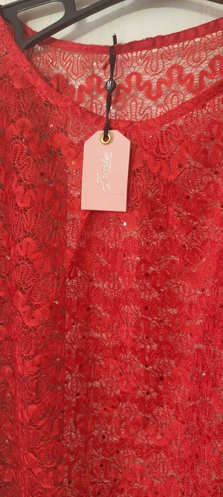 Bluza dantela superba ,marime M/L,noua cu eticheta