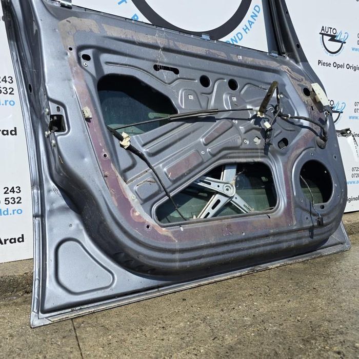 Portiera usa stanga fata Opel Zafira B Facelift