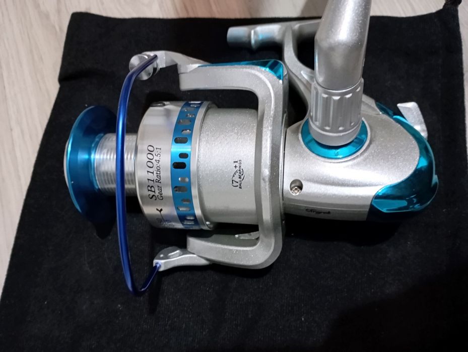 Mulineta noua , SB8000-11000 Spinning Fishing Reel.
