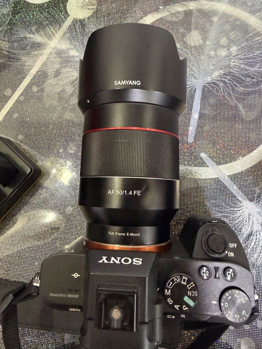 Sony A7 II  2 obiective, blitz, 3 baterii