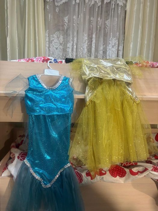 Продам новогодние костюмы