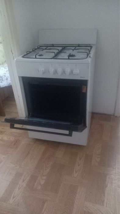 Продам плиту. В хорошем состоянии