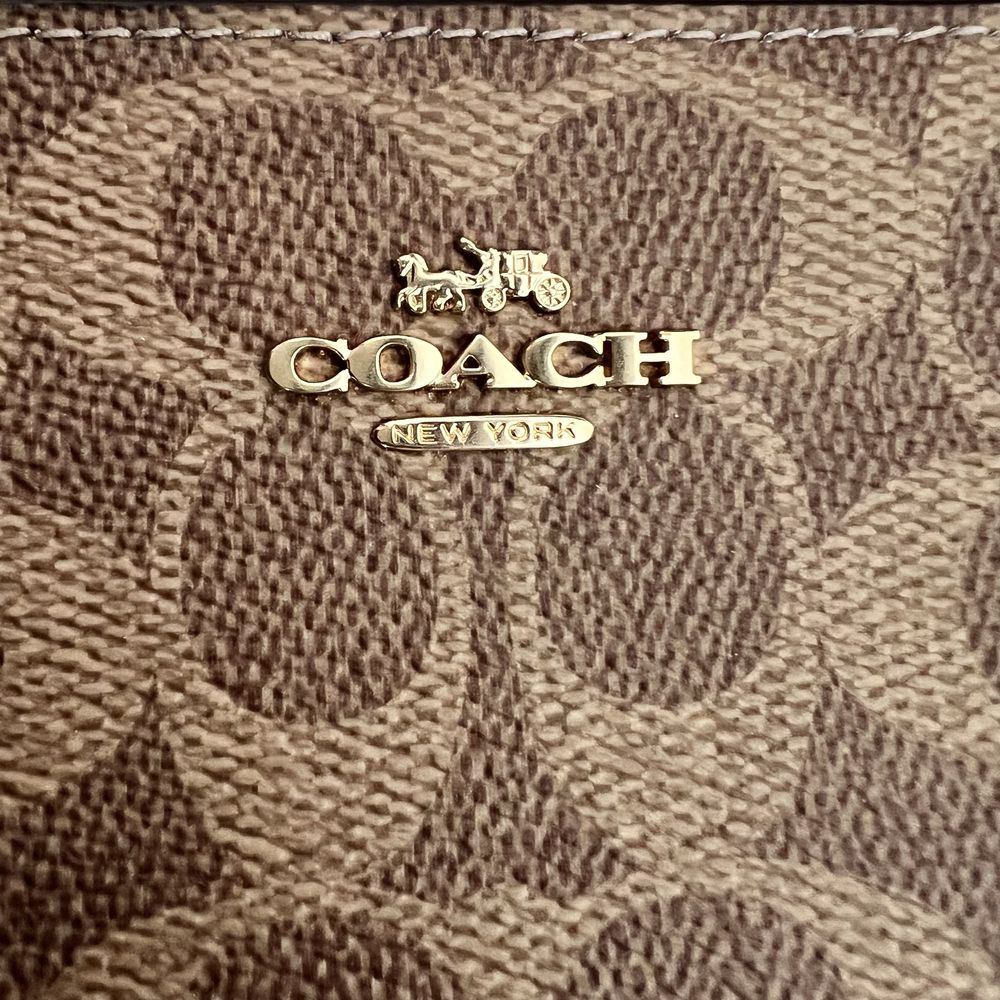 Нова оригинална чанта Coach