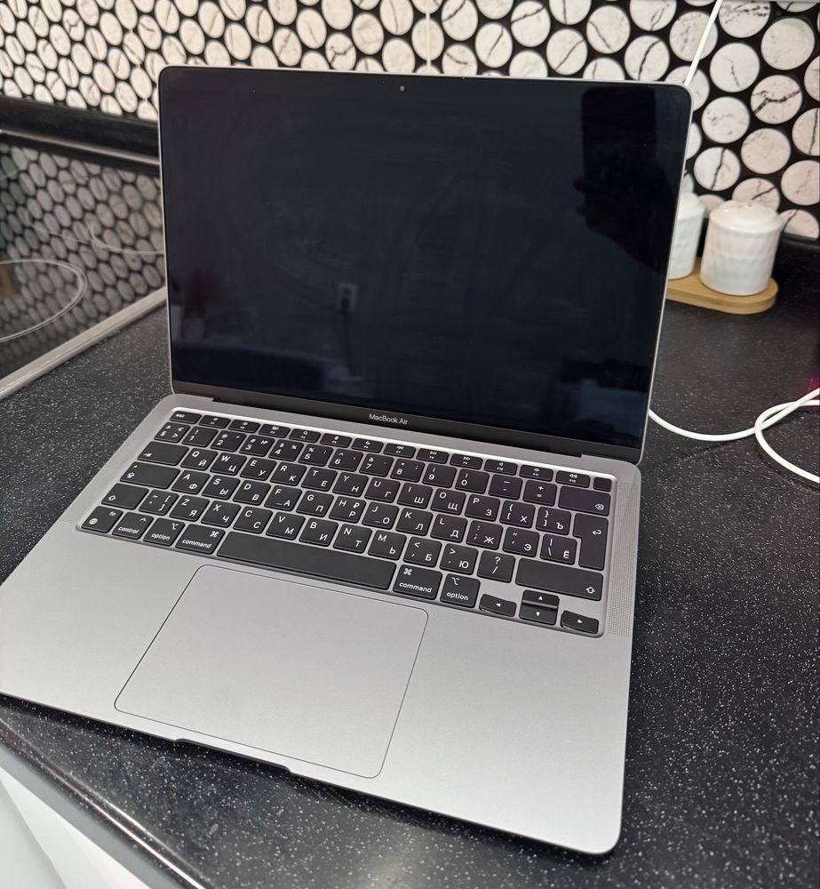 Macbook air m1 2020