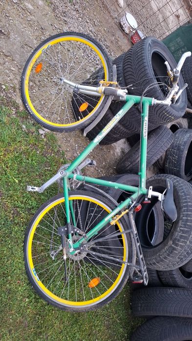vând biciclete 100€/buc
