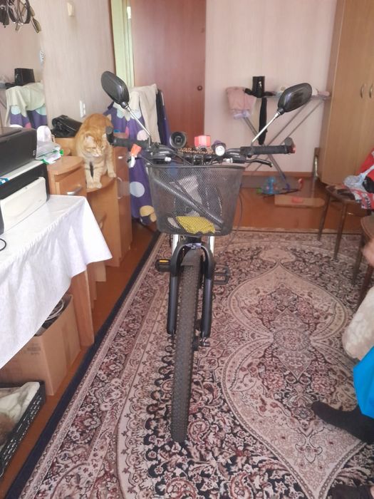 Продаётся, почти новый.