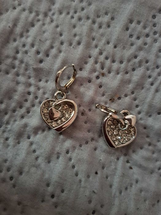 Дамски обици сърчица