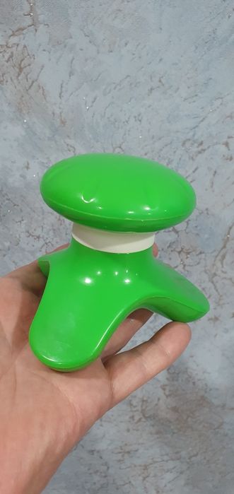 Массажер от 2го подбородка, плеч итд