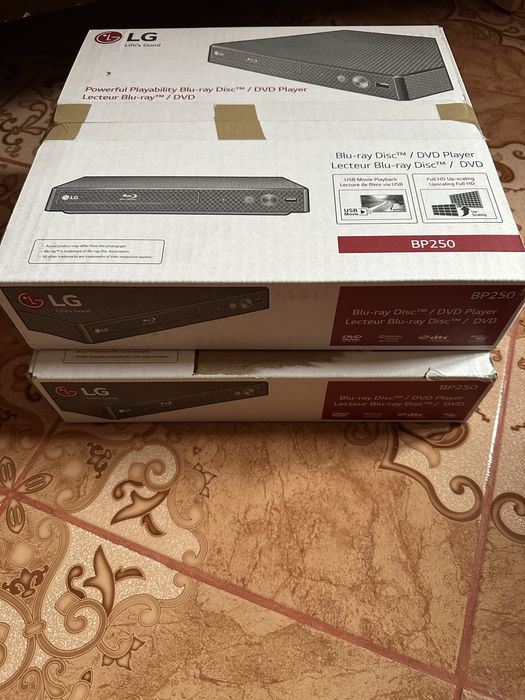 Bluray LG BP250 DVD  noi impecabile vand 2 bucatii