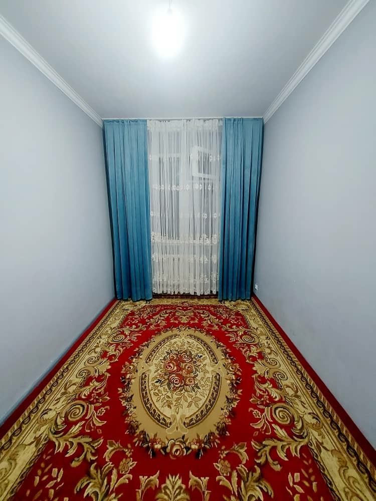 Срочна парда сотилади. Холати зур