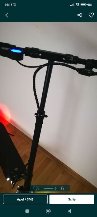 Trotineta Electrica Echipamenta cu toate accesoriile la ea