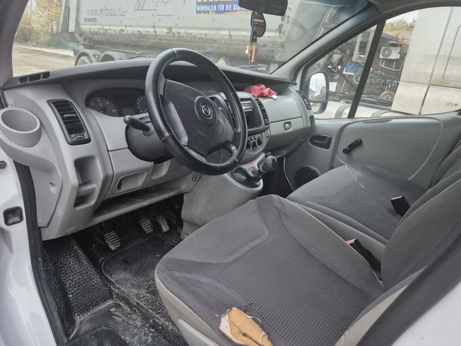 Vand 8+1  opel vivaro