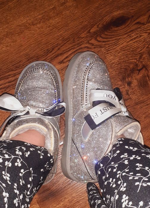 Ugi etik srochno sotaman