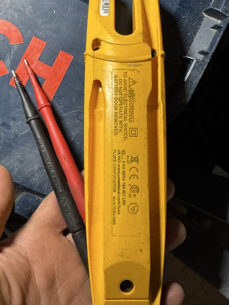 Aparat Fluke T5 -600