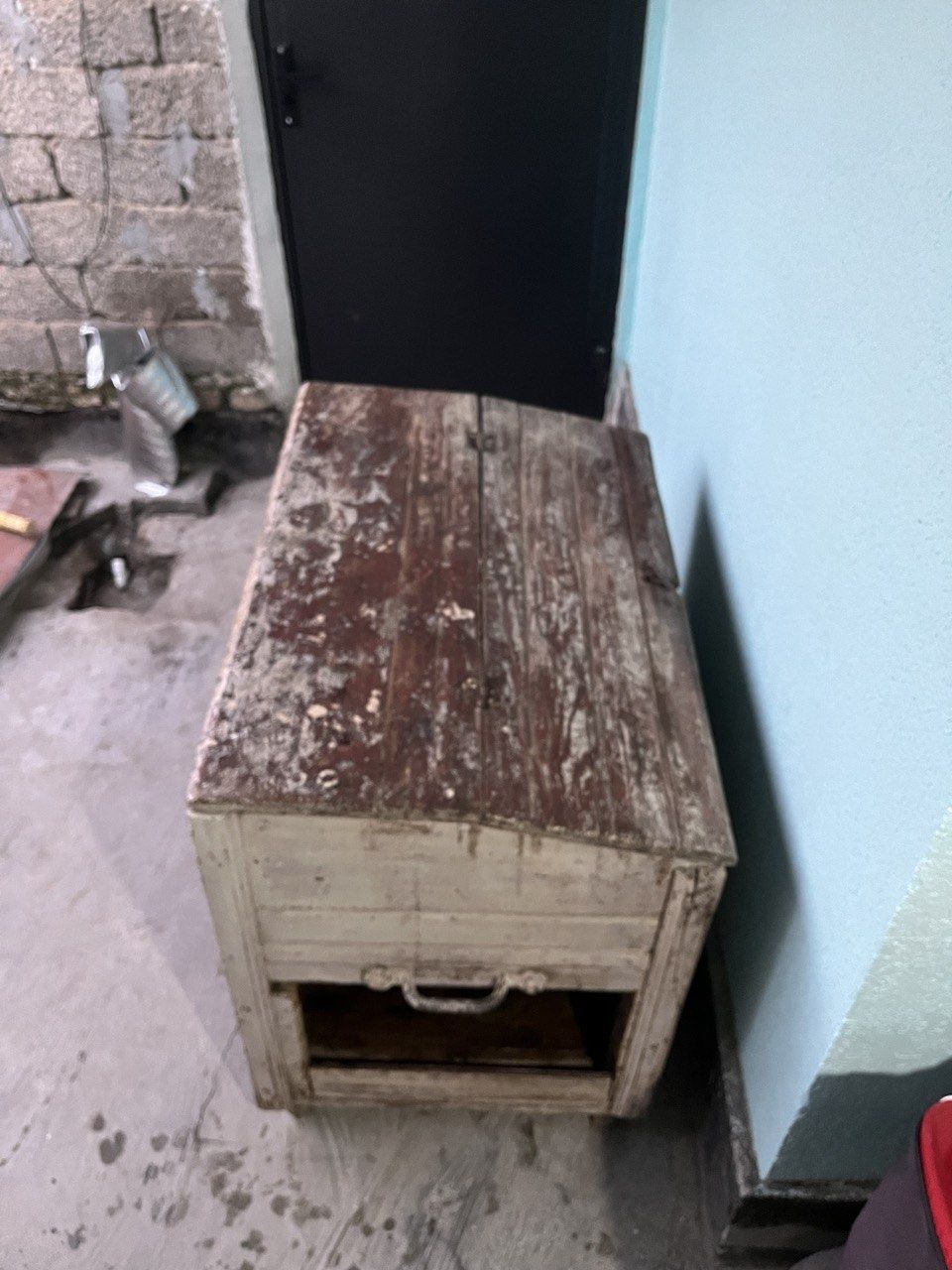 Продаю будку для собаки